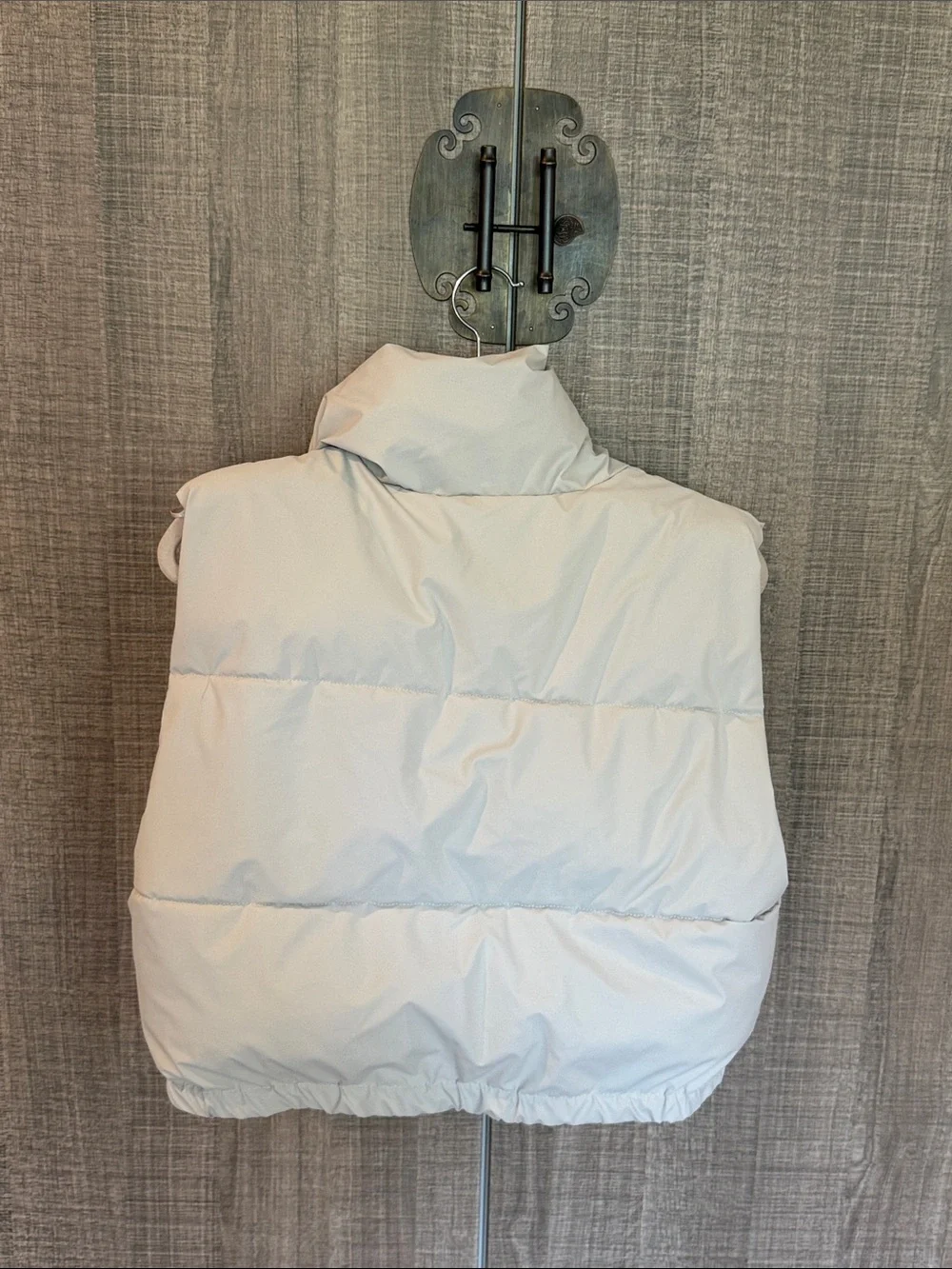 Zara Cropped Puffer Vest - Picture 14 of 16